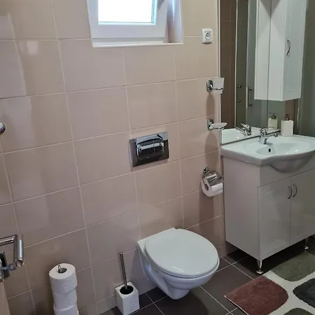 Apartmani Gimi Shine Vrsi Exterior photo